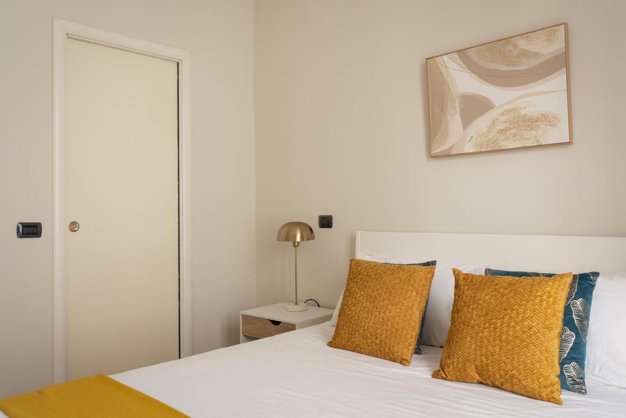 Appartamento Santa Tecla Living Faravelli 4 Milano Esterno foto