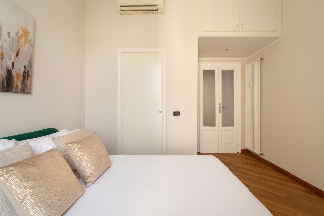 Appartamento Santa Tecla Living Faravelli 4 Milano Esterno foto